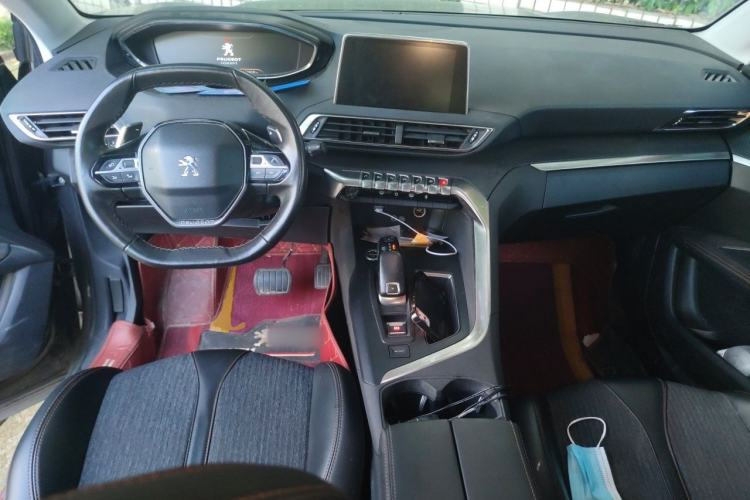 Used Peugeot 4008 2017 350THP Elite Edition Center Console