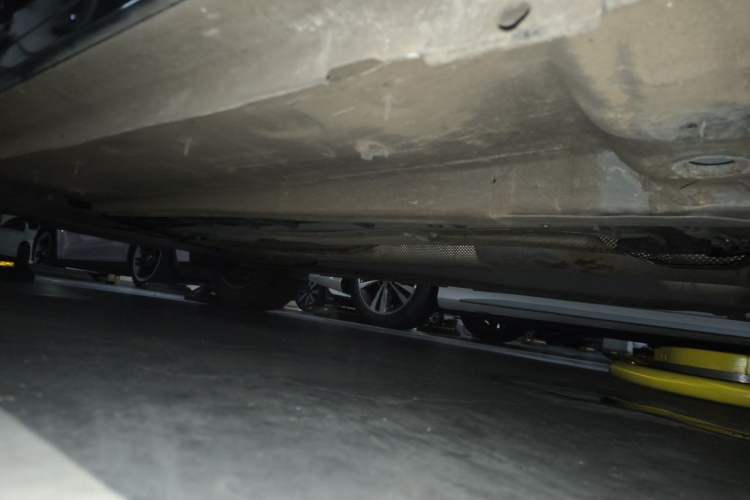 Used Peugeot 4008 2017 380THP Elite Edition Chassis Front Right