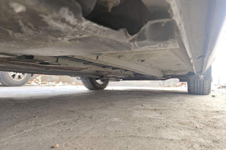 Used Peugeot 4008 2017 350THP Elite Edition Chassis Rear Right
