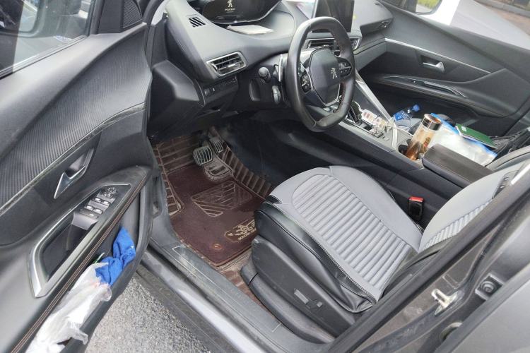 Used Peugeot 4008 2017 350THP Elite Edition Driver Seat