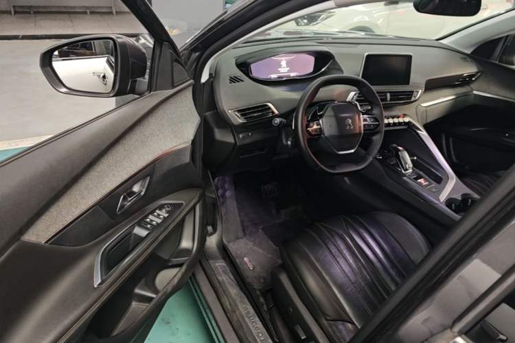 Used Peugeot 4008 2017 380THP Luxury Edition Driver Seat