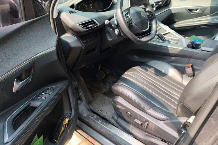 Used Peugeot 4008 2017 350THP Luxury Edition Driver Seat