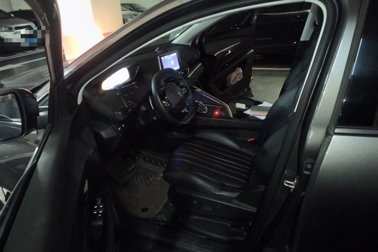 Used Peugeot 4008 2017 380THP Elite Edition Driver Seat