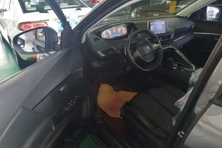 Used Peugeot 4008 2017 350THP Elite Edition Driver Seat