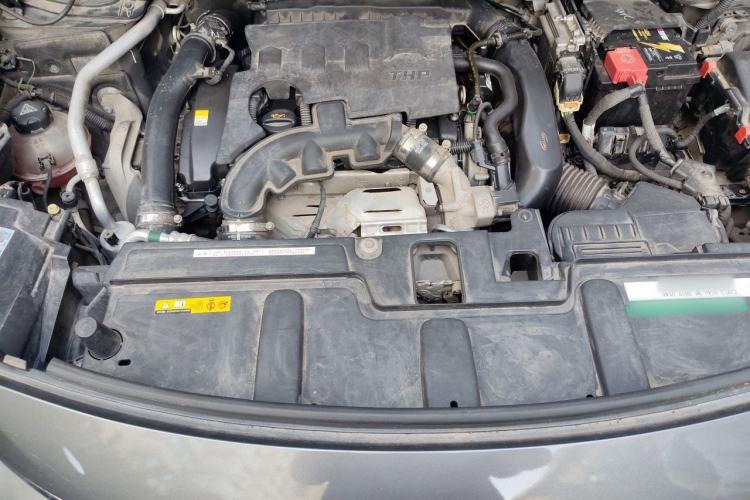 Used Peugeot 4008 2017 350THP Elite Edition Engine Bay