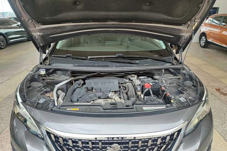 Used Peugeot 4008 2017 350THP Elite Edition Engine Bay