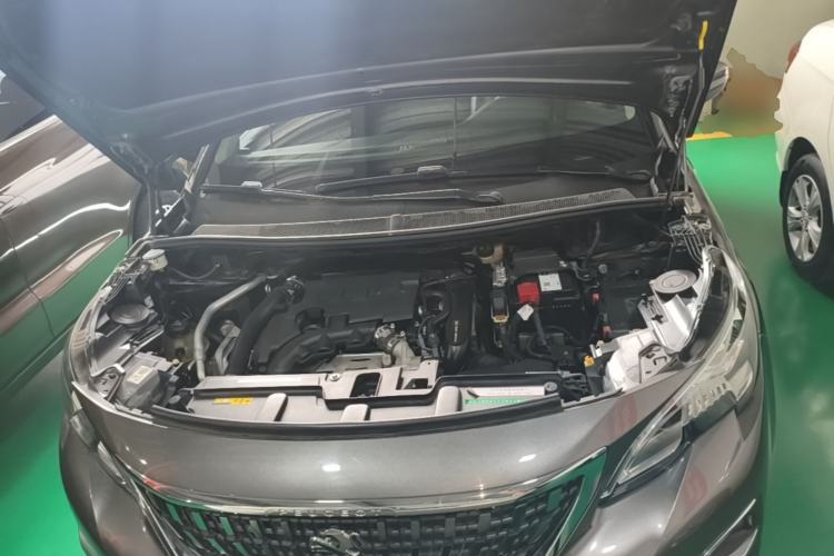 Used Peugeot 4008 2017 350THP Elite Edition Engine Bay
