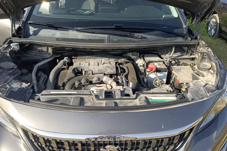 Used Peugeot 4008 2017 350THP Elite Edition Engine Bay