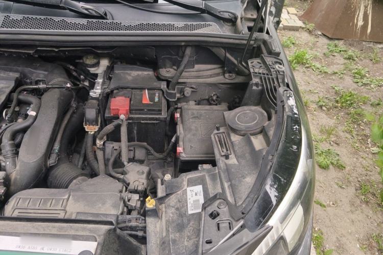 Used Peugeot 4008 2017 350THP Comfort Edition Engine Bay Left