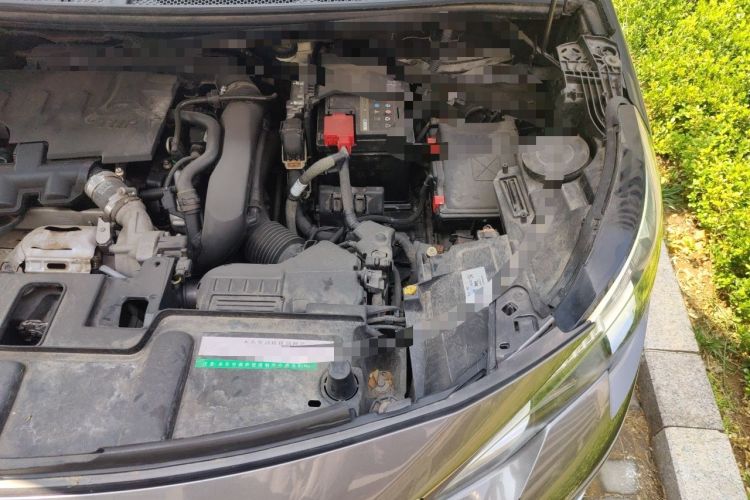 Used Peugeot 4008 2017 350THP Elite Edition Engine Bay Left