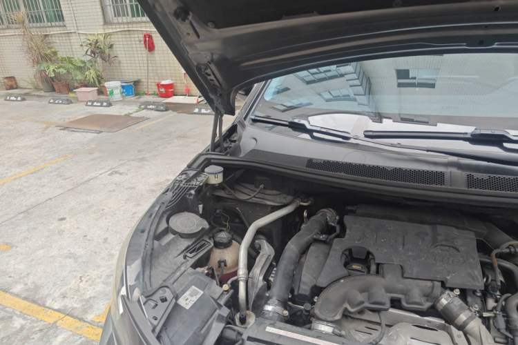 Used Peugeot 4008 2017 350THP Elite Edition Engine Bay Right