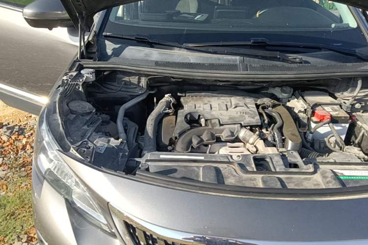 Used Peugeot 4008 2017 350THP Elite Edition Engine Bay Right