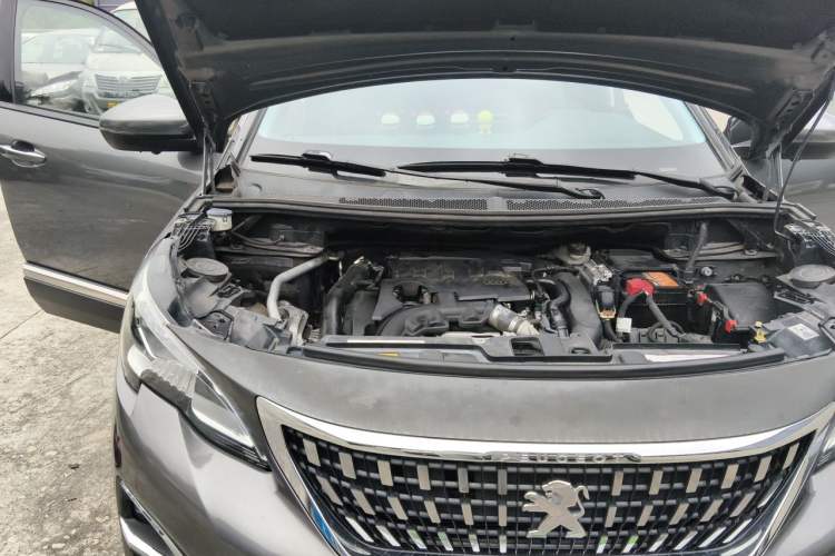 Used Peugeot 4008 2017 350THP Elite Edition Engine Bay Right