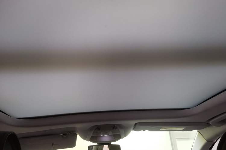 Used Peugeot 4008 2017 350THP Elite Edition Headliner