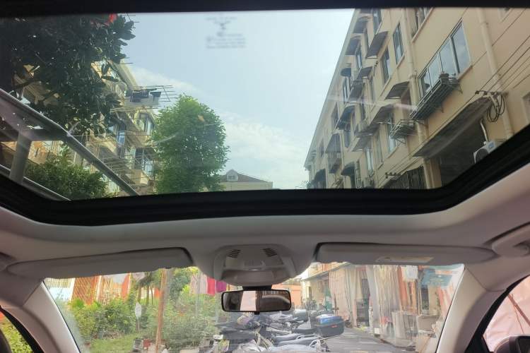 Used Peugeot 4008 2017 350THP Elite Edition Headliner