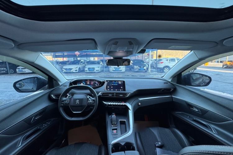Used Peugeot 4008 2017 350THP Elite Edition Interior 1