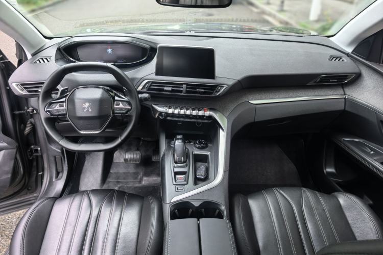Used Peugeot 4008 2017 380THP Luxury Edition Interior 3