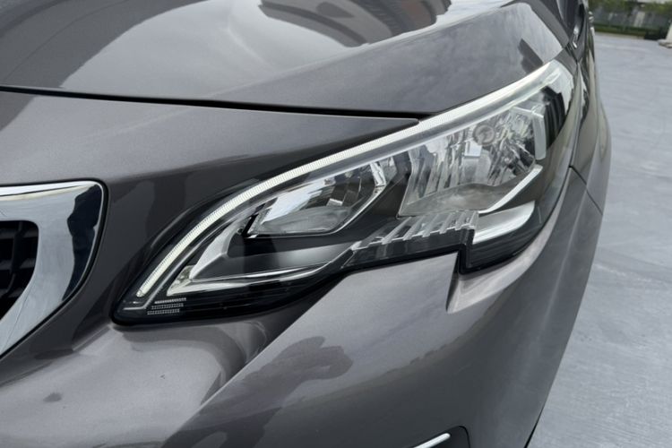 Used Peugeot 4008 2017 350THP Elite Edition Left Front Headlight