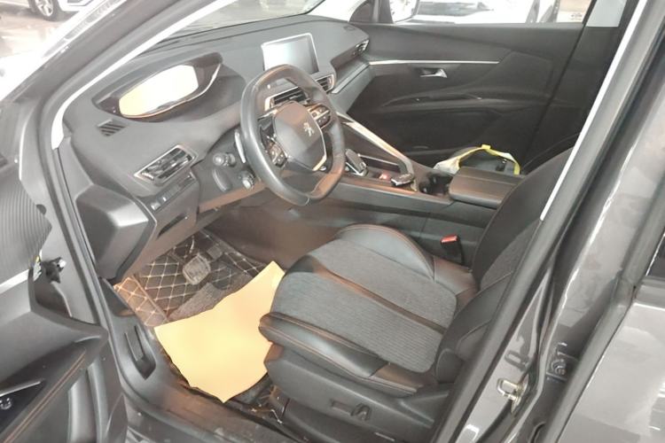 Used Peugeot 4008 2017 350THP Elite Edition Left Front Seat