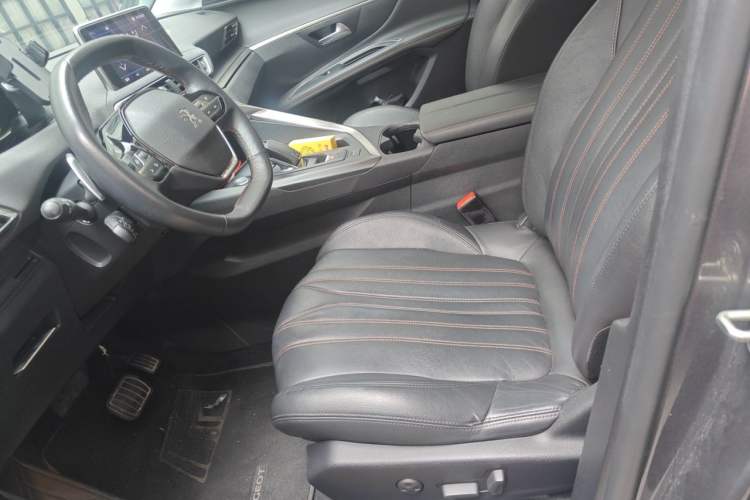 Used Peugeot 4008 2017 350THP Elite Edition Left Front Seat