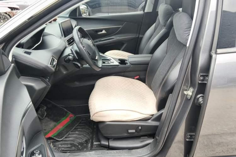 Used Peugeot 4008 2017 350THP Elite Edition Left Front Seat