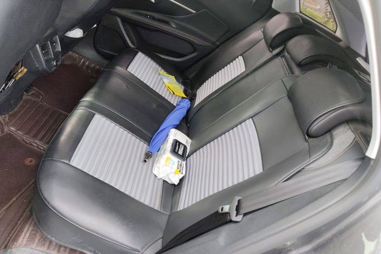Used Peugeot 4008 2017 350THP Elite Edition Left Rear Seat