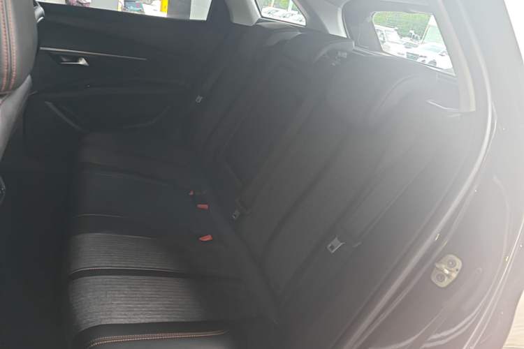 Used Peugeot 4008 2017 350THP Elite Edition Left Rear Seat