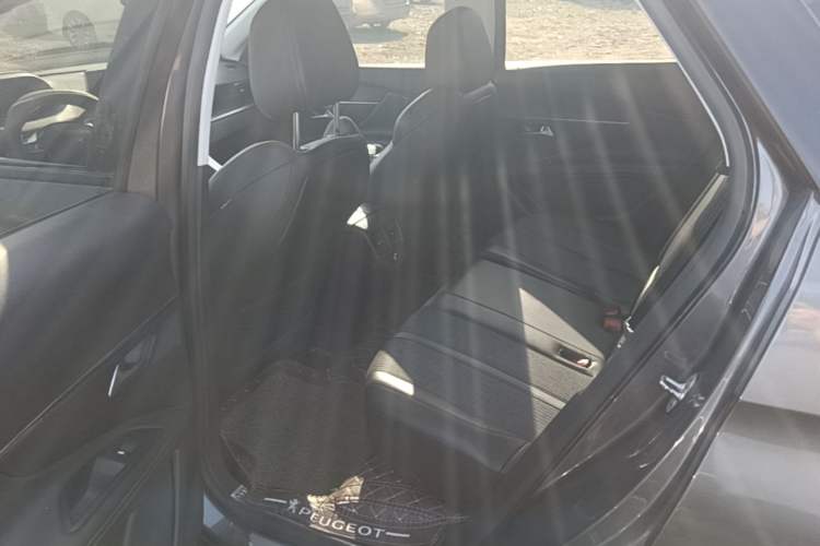 Used Peugeot 4008 2017 350THP Elite Edition Left Rear Seat