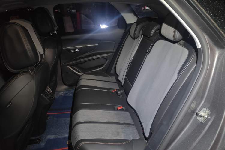 Used Peugeot 4008 2017 350THP Elite Edition Left Rear Seat