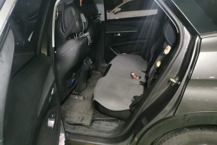 Used Peugeot 4008 2017 350THP Luxury Edition Left Rear Seat