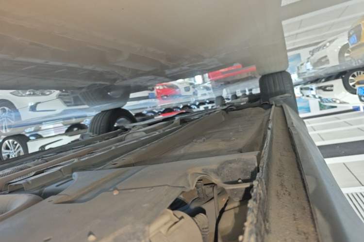 Used Peugeot 4008 2017 350THP Elite Edition Left Side Sill