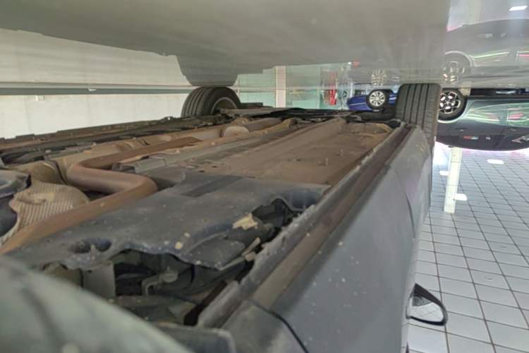 Used Peugeot 4008 2017 350THP Elite Edition Left Side Sill