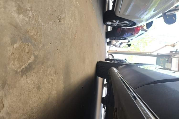 Used Peugeot 4008 2017 350THP Elite Edition Left Side Sill