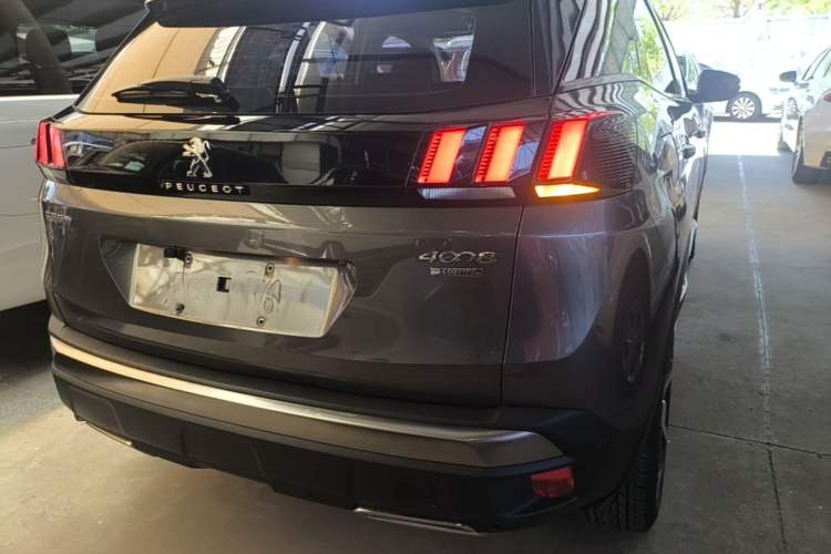 Used Peugeot 4008 2017 350THP Elite Edition Rear Right 45 Deg