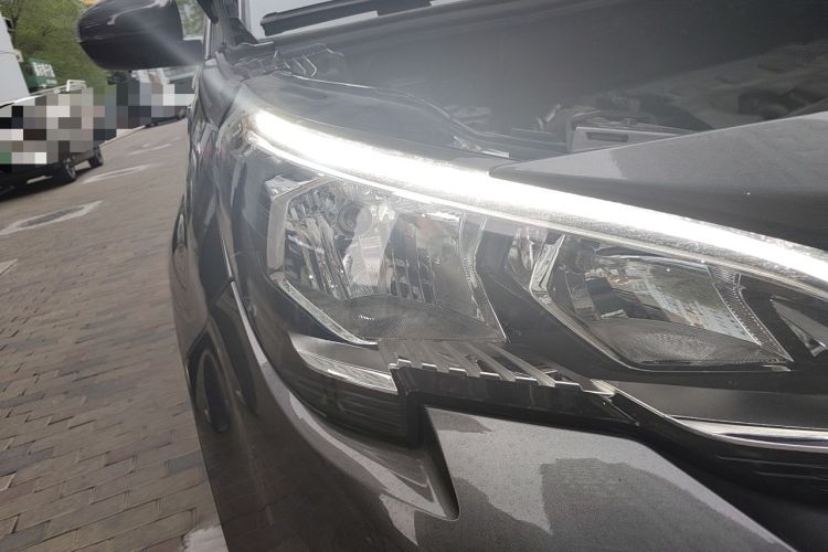 Used Peugeot 4008 2017 350THP Comfort Edition Right Front Headlight