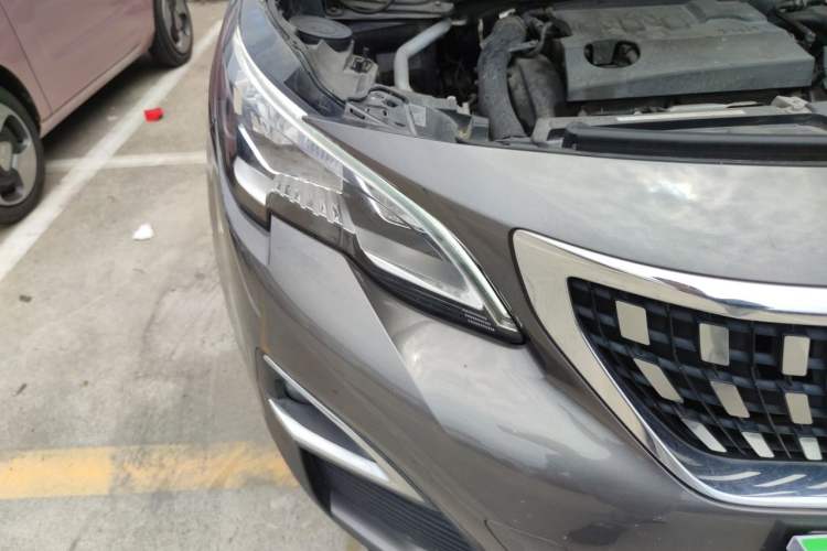 Used Peugeot 4008 2017 380THP Luxury Edition Right Front Headlight