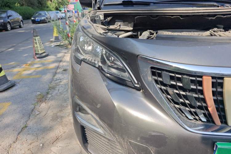 Used Peugeot 4008 2017 350THP Elite Edition Right Front Headlight