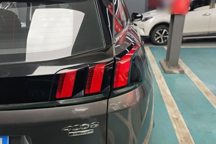 Used Peugeot 4008 2017 380THP Luxury Edition Right Rear Taillight