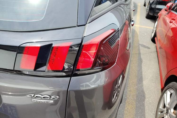 Used Peugeot 4008 2017 350THP Elite Edition Right Rear Taillight