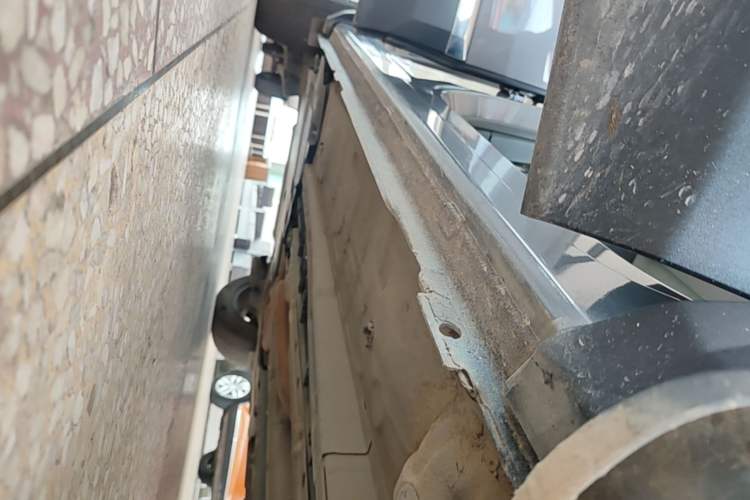 Used Peugeot 4008 2017 350THP Elite Edition Right Side Sill