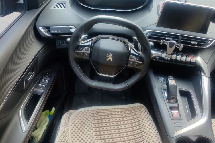 Used Peugeot 4008 2017 350THP Elite Edition Steering Wheel