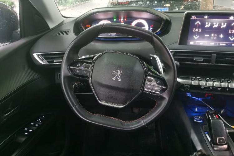 Used Peugeot 4008 2017 350THP Elite Edition Steering Wheel