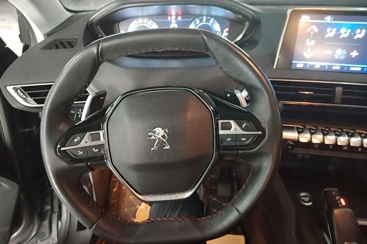 Used Peugeot 4008 2017 350THP Elite Edition Steering Wheel