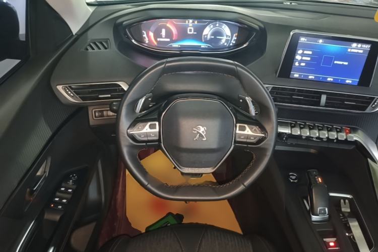 Used Peugeot 4008 2017 350THP Elite Edition Steering Wheel