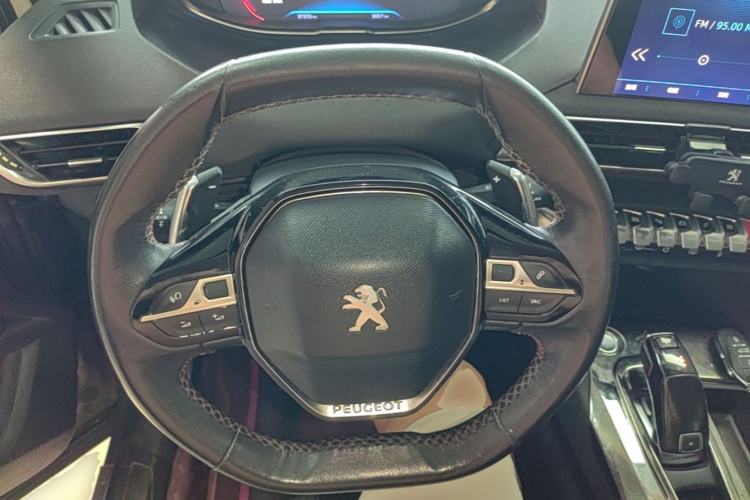 Used Peugeot 4008 2017 350THP Elite Edition Steering Wheel