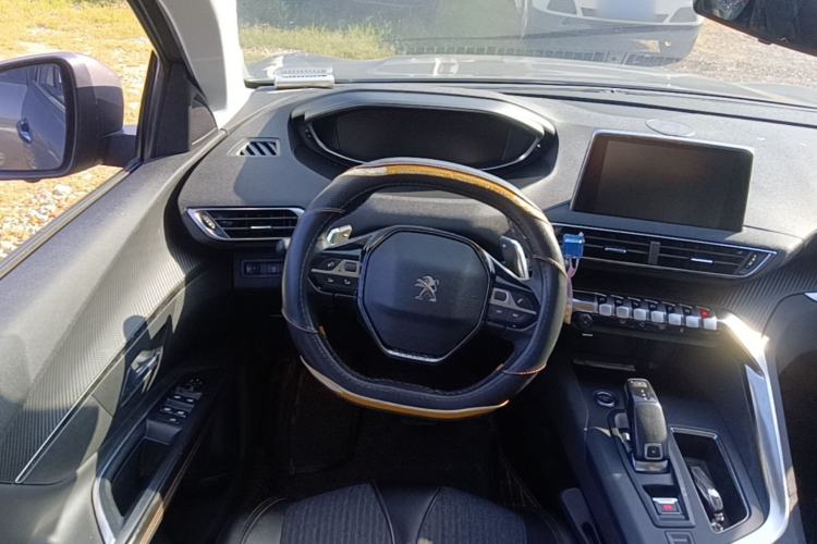 Used Peugeot 4008 2017 350THP Elite Edition Steering Wheel