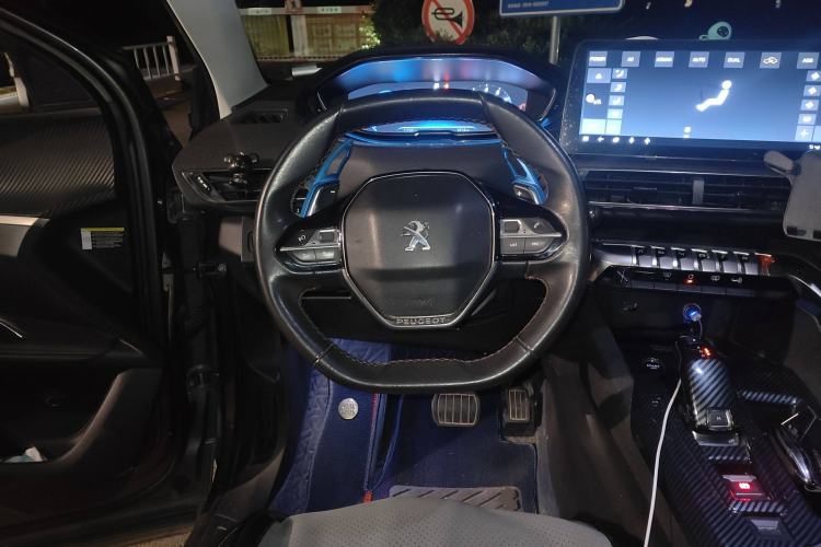 Used Peugeot 4008 2017 350THP Elite Edition Steering Wheel