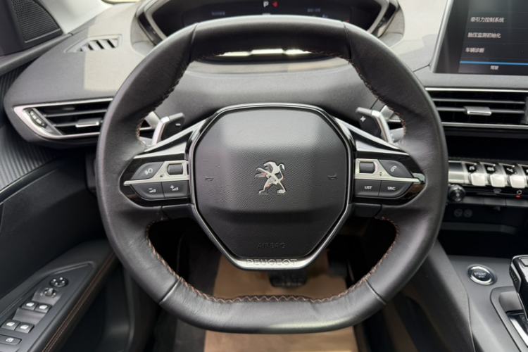 Used Peugeot 4008 2017 350THP Elite Edition Steering Wheel