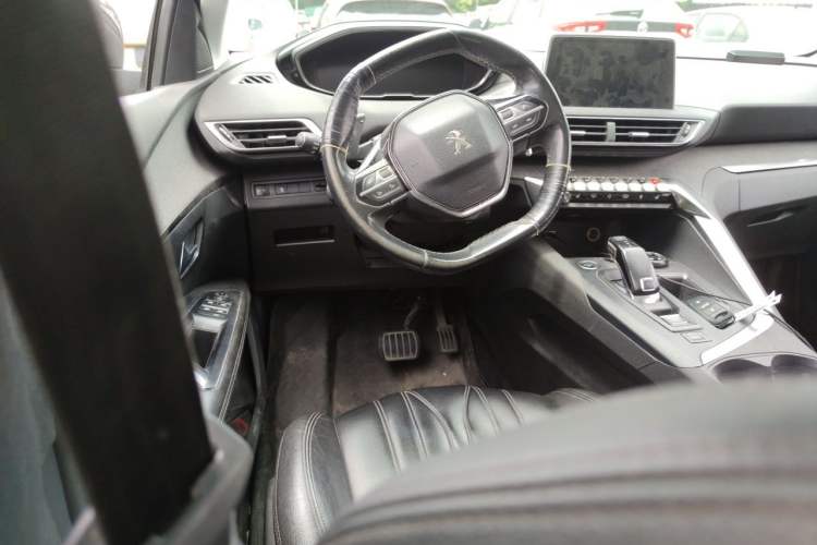 Used Peugeot 4008 2017 380THP Luxury Edition Steering Wheel