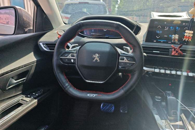 Used Peugeot 4008 2017 350THP Elite Edition Steering Wheel